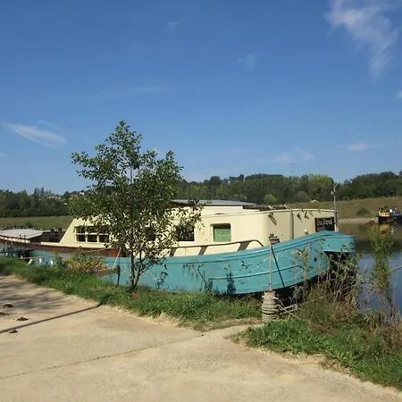 Botel Canal Boat The Flow - 6 Beds - 2 Bedrooms
